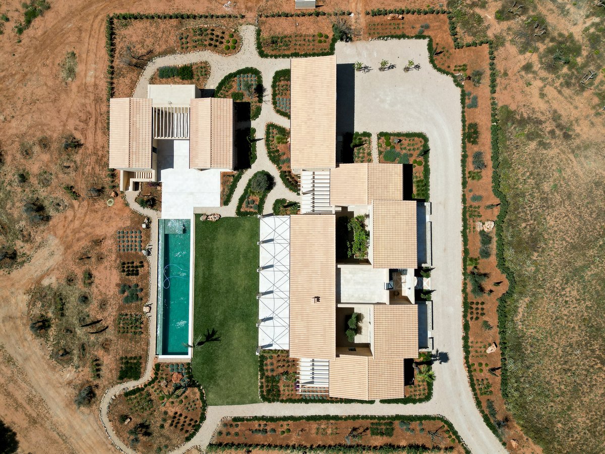 As demand for properties increases, particularly in prime locations, Mallorca continues to attract investors looking for a stable and profitable return. 