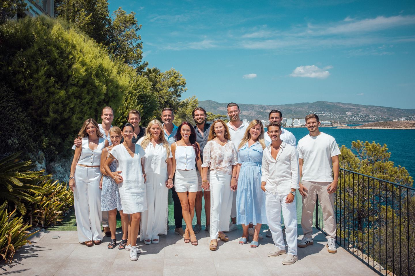 Flytta till Mallorca med barn: Hur Sandberg Estates kan hjälpa till