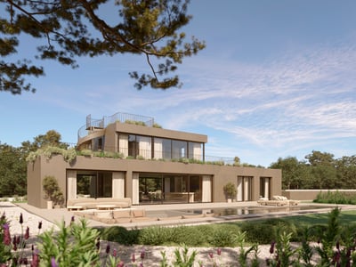 Villa moderna de dos plantas con piscina, grandes ventanales y jardín paisajístico bajo un cielo azul.