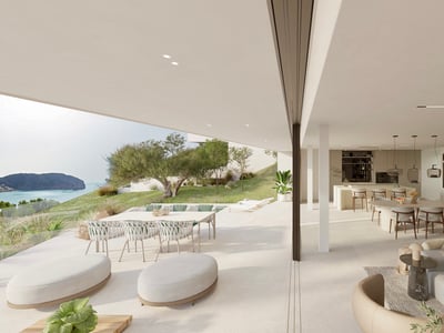 Sala de estar y comedor luminosos integrados con una gran terraza, vistas panorámicas al mar y diseño minimalista.