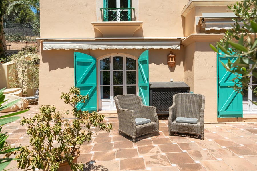 Rare Property Opportunities 1