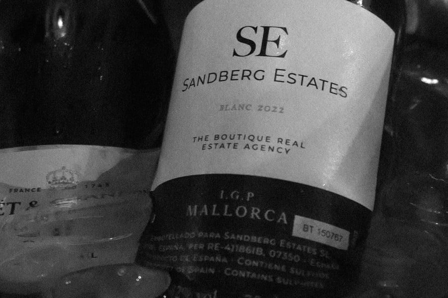 In Zusammenarbeit mit NEGRE Studio 1