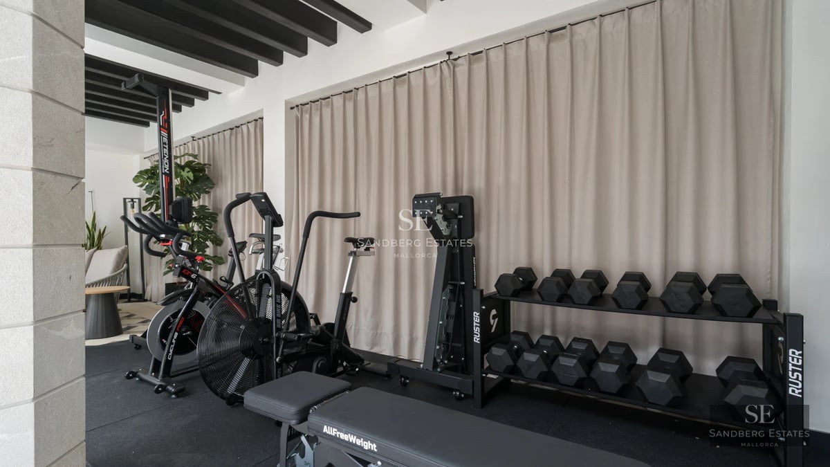 View of a modern villa with pool. Minimalist design, large windows, and lush vegetation. Warm lighting and relaxing atmosphere.