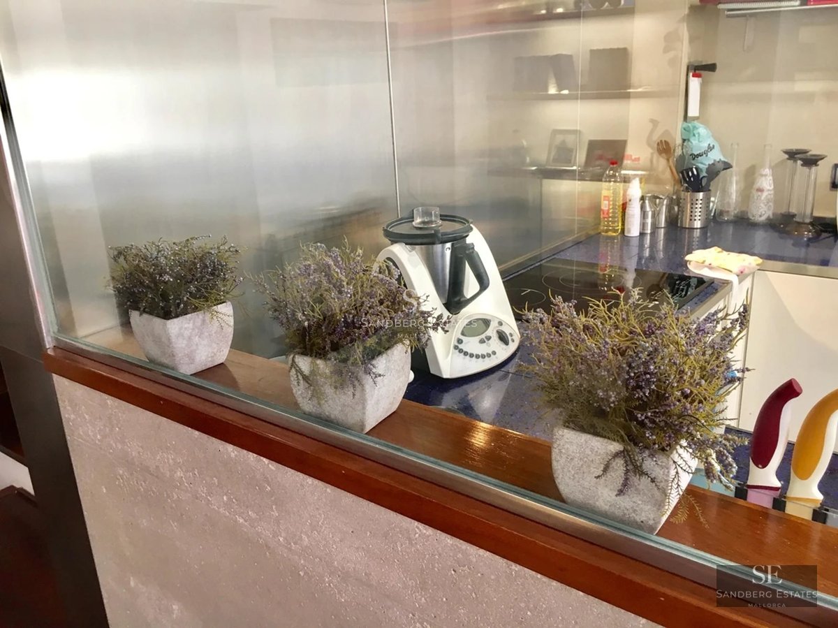 View of a modern villa with reflecting pool. Clean architecture, large windows, and manicured landscaping. Soft lighting and relaxing ambiance.