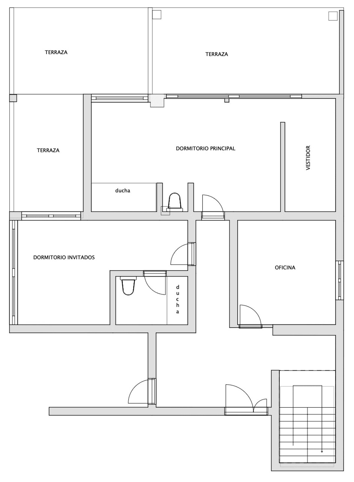 2D-Grundriss zeigt Master-Schlafzimmer, Ankleidezimmer, Büro und weitläufige Terrassenflächen.