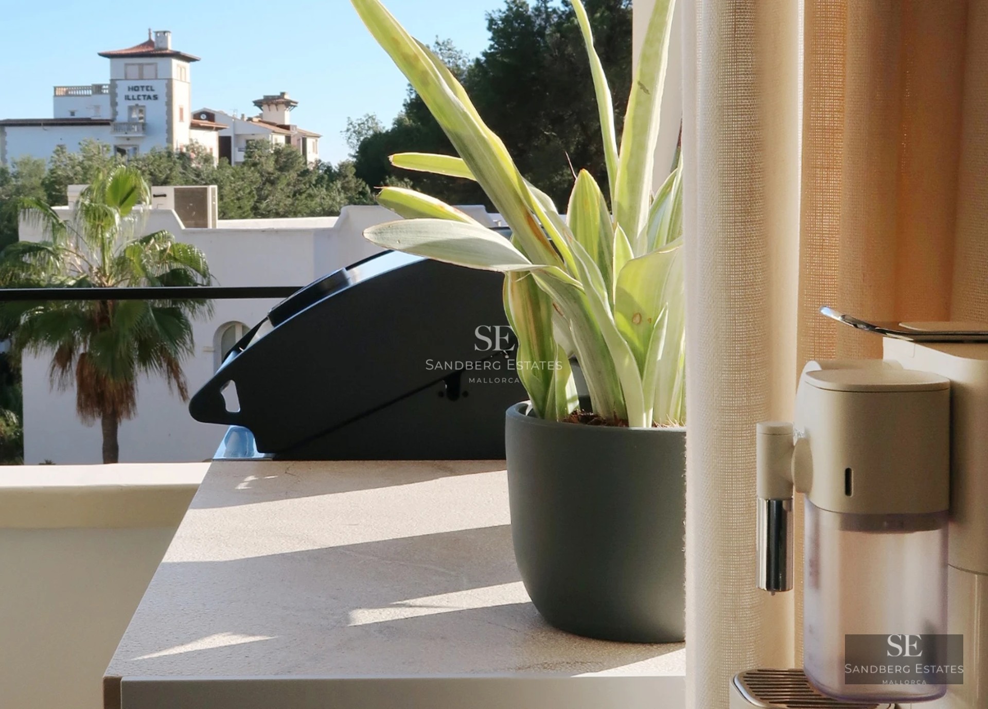 Spacious terrace with swimming pool and views. Modern design with outdoor furniture. Ideal for relaxation and entertainment.