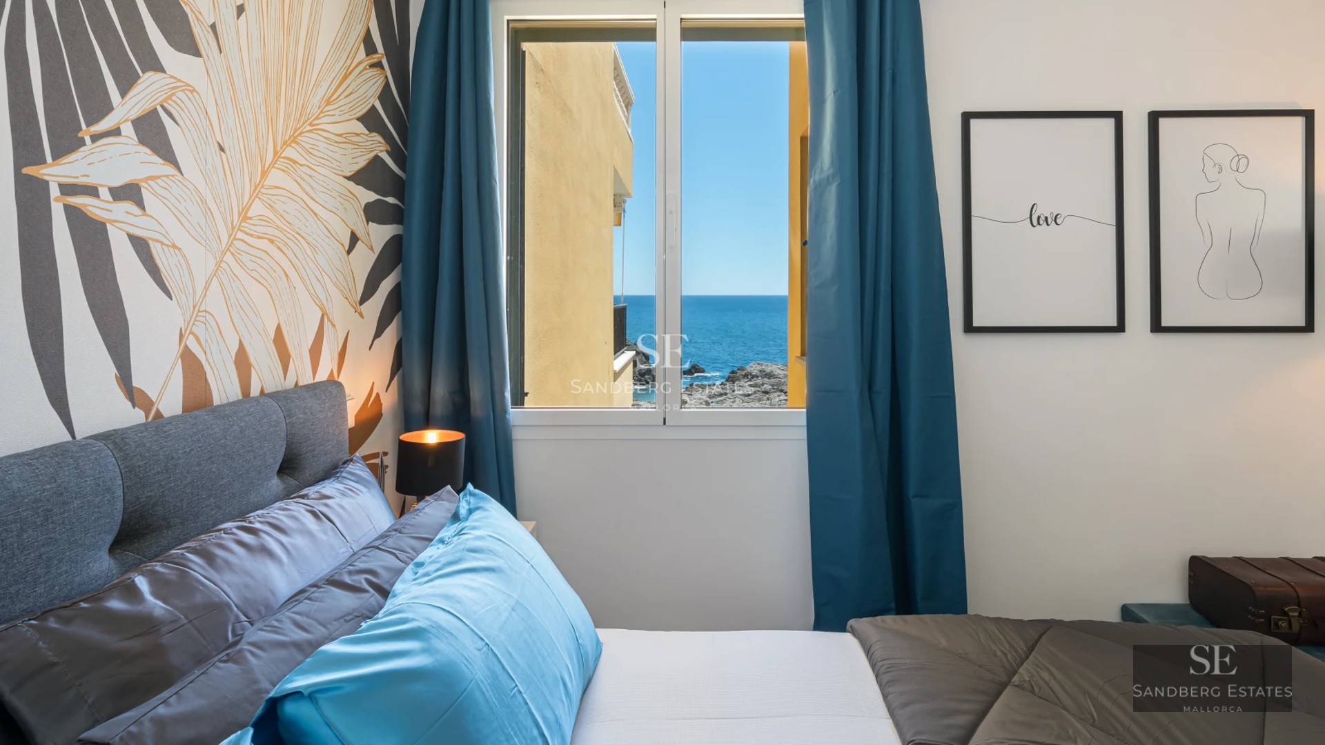 Expansive terrace with pool and sun loungers. Modern architecture with large windows. Ideal for outdoor relaxation and entertaining.