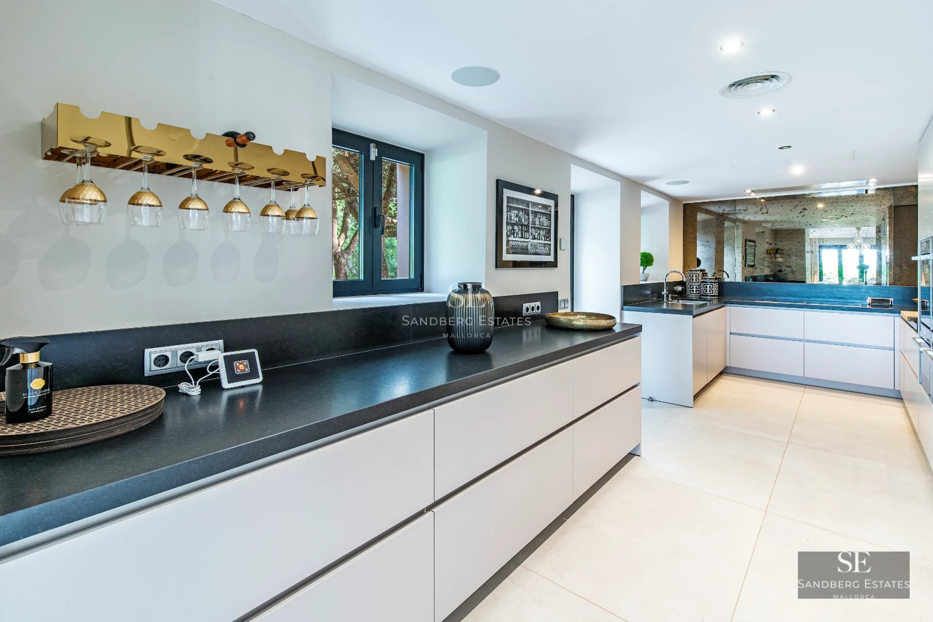 Exterior view of a modern villa with a pool. Minimalist architecture, large windows, lush garden. Elegant design.