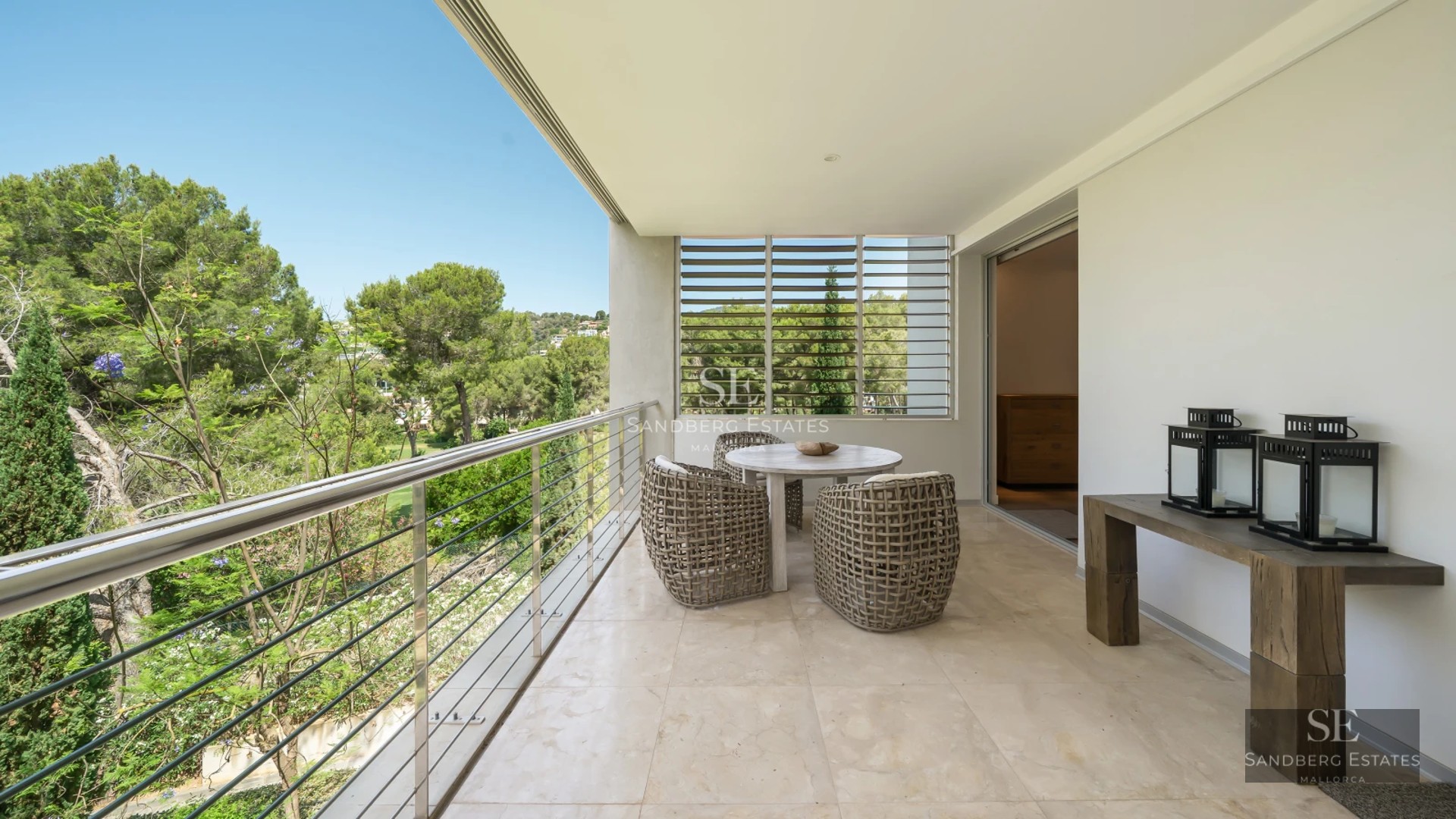 Exterior of modern villa with infinity pool. Minimalist architecture, clean lines, expansive terraces, and lush garden.