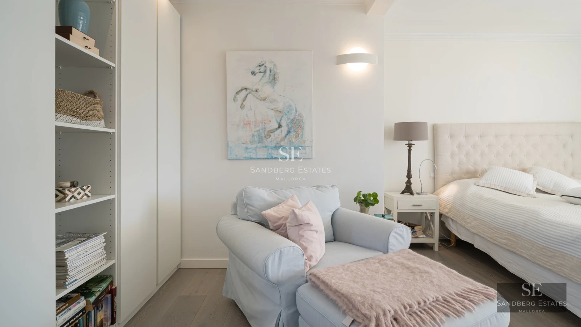 Exterior view of a modern house with pool, garden, and expansive terraces. Minimalist architecture and landscape design.