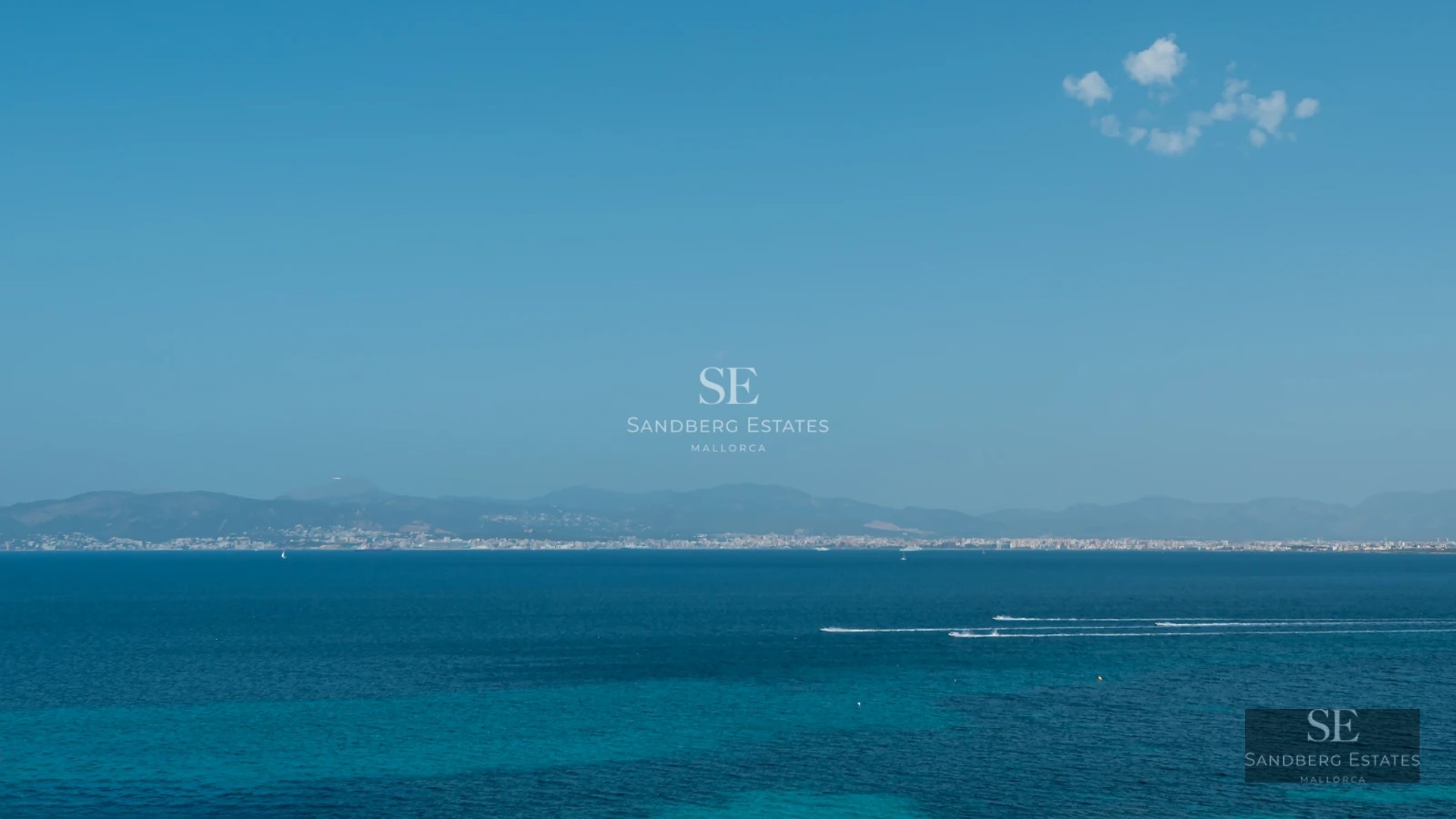 Spacious living room with infinity pool. Panoramic windows, modern design. Natural lighting and elegant textures.