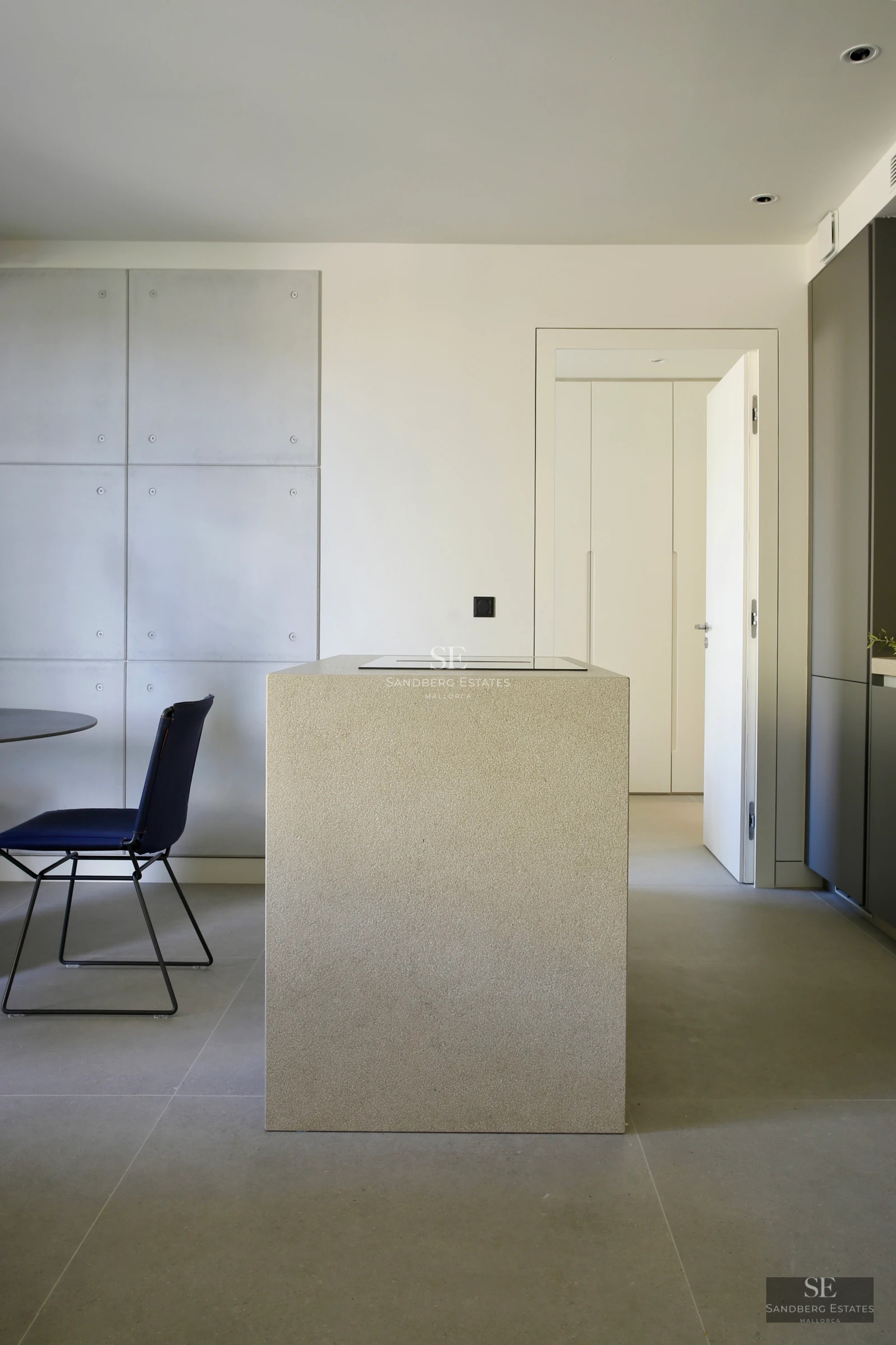 View of a modern villa with reflecting pool, lush gardens, and minimalist architecture. Glass facade.