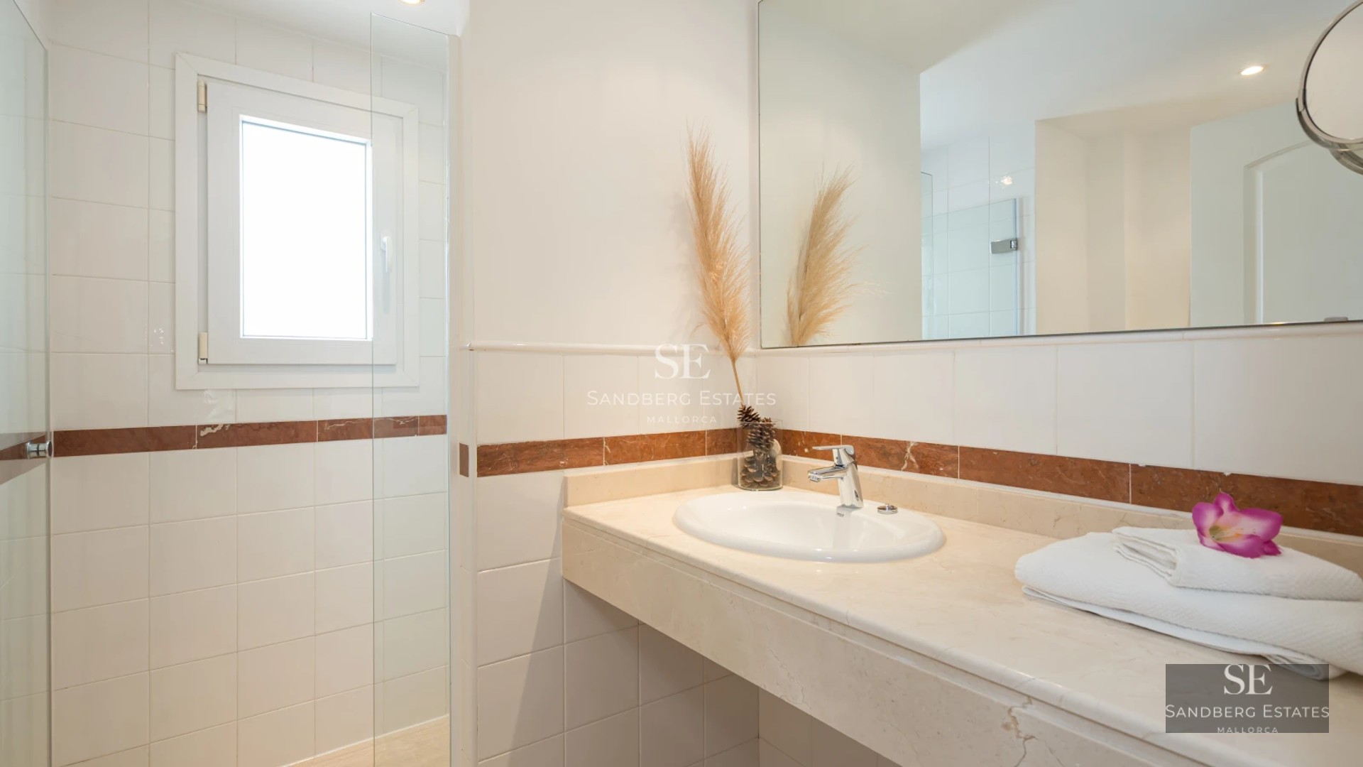 Exterior view of modern house with infinity pool and spacious terraces. Minimalist architecture, abundant natural light, and luxury finishes.