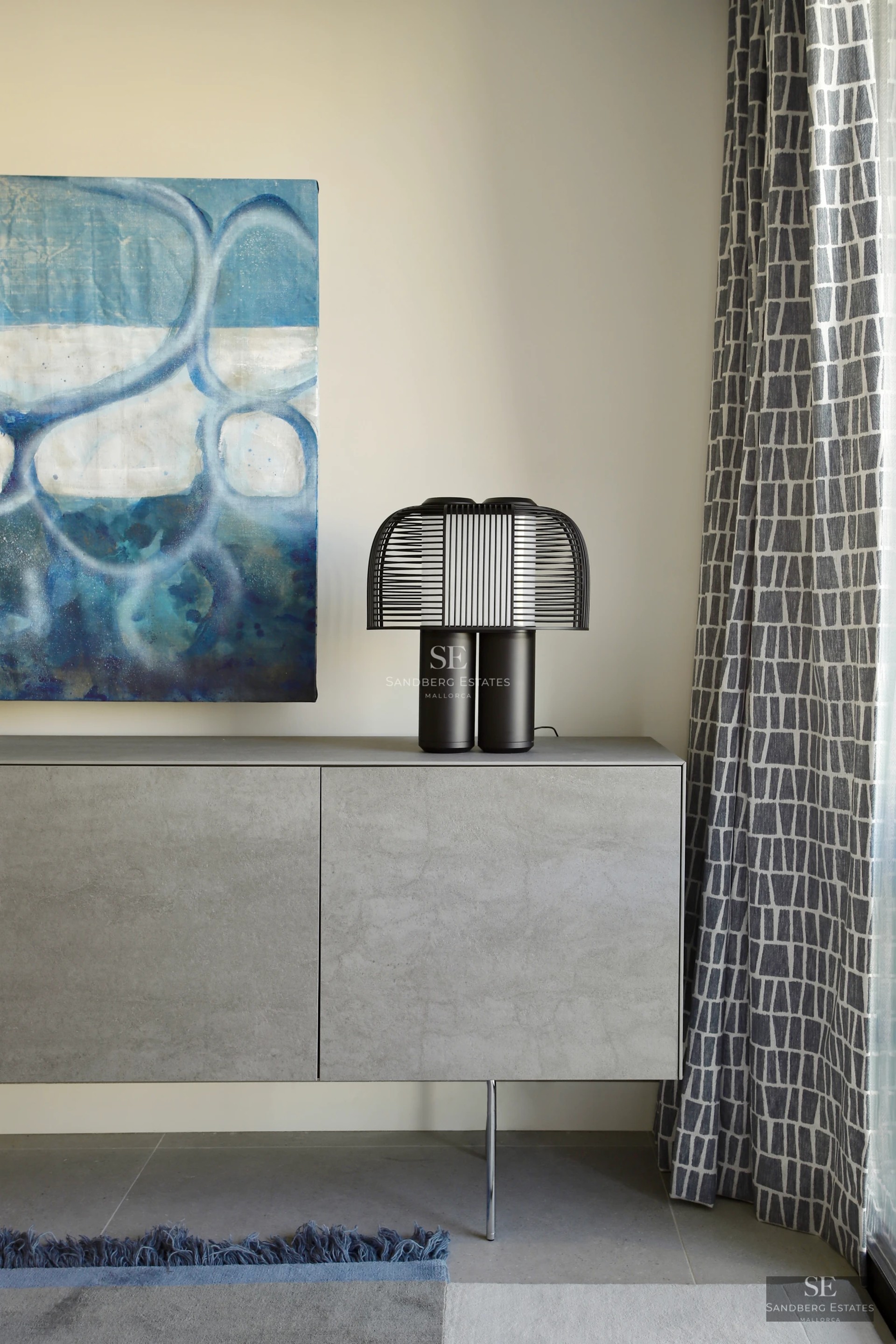 View of modern villa with infinity pool and terrace. Minimalist design, large windows, lush vegetation.