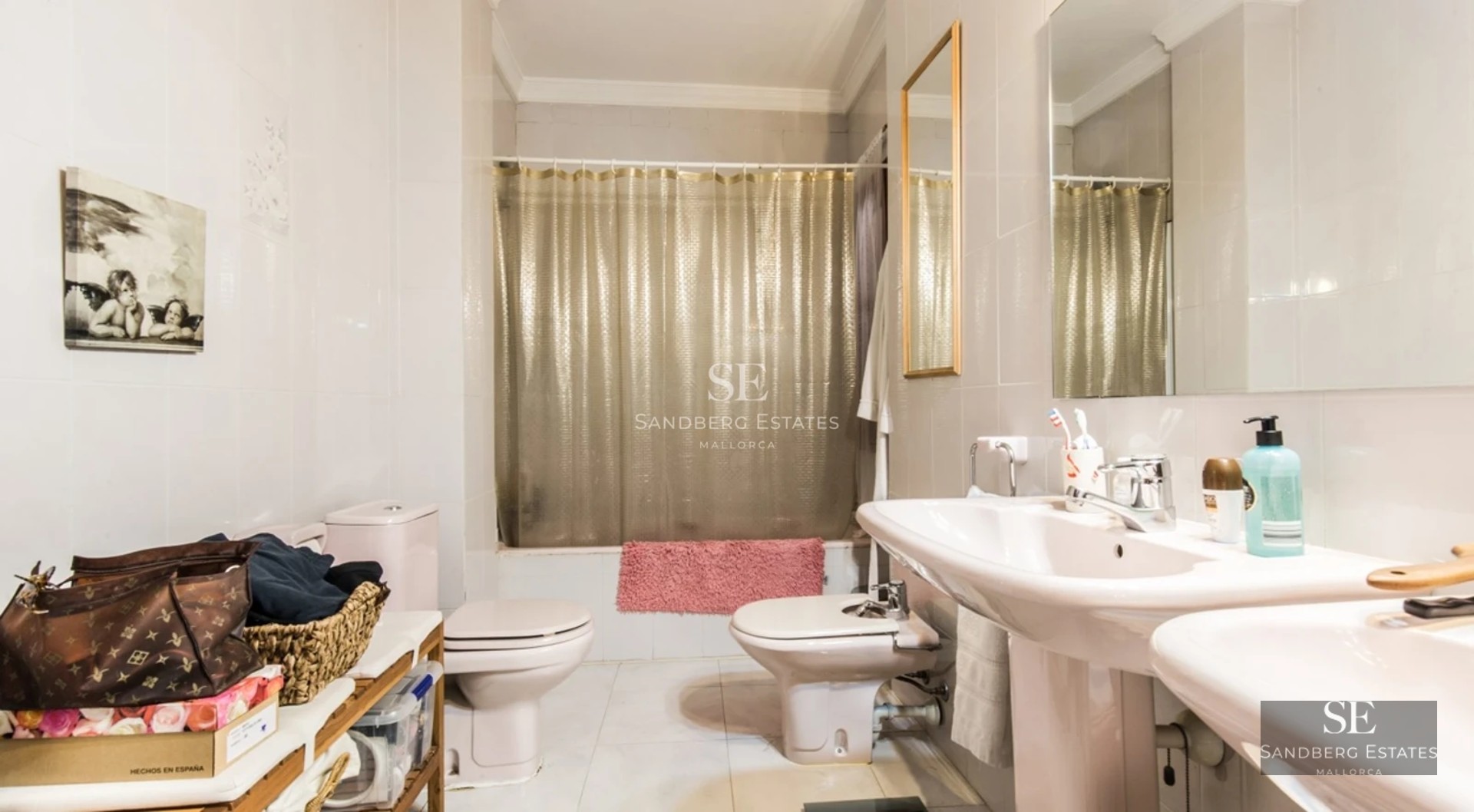 Spacious bright living room featuring large windows, reflecting pool, and modern furniture. Minimalist and elegant design.