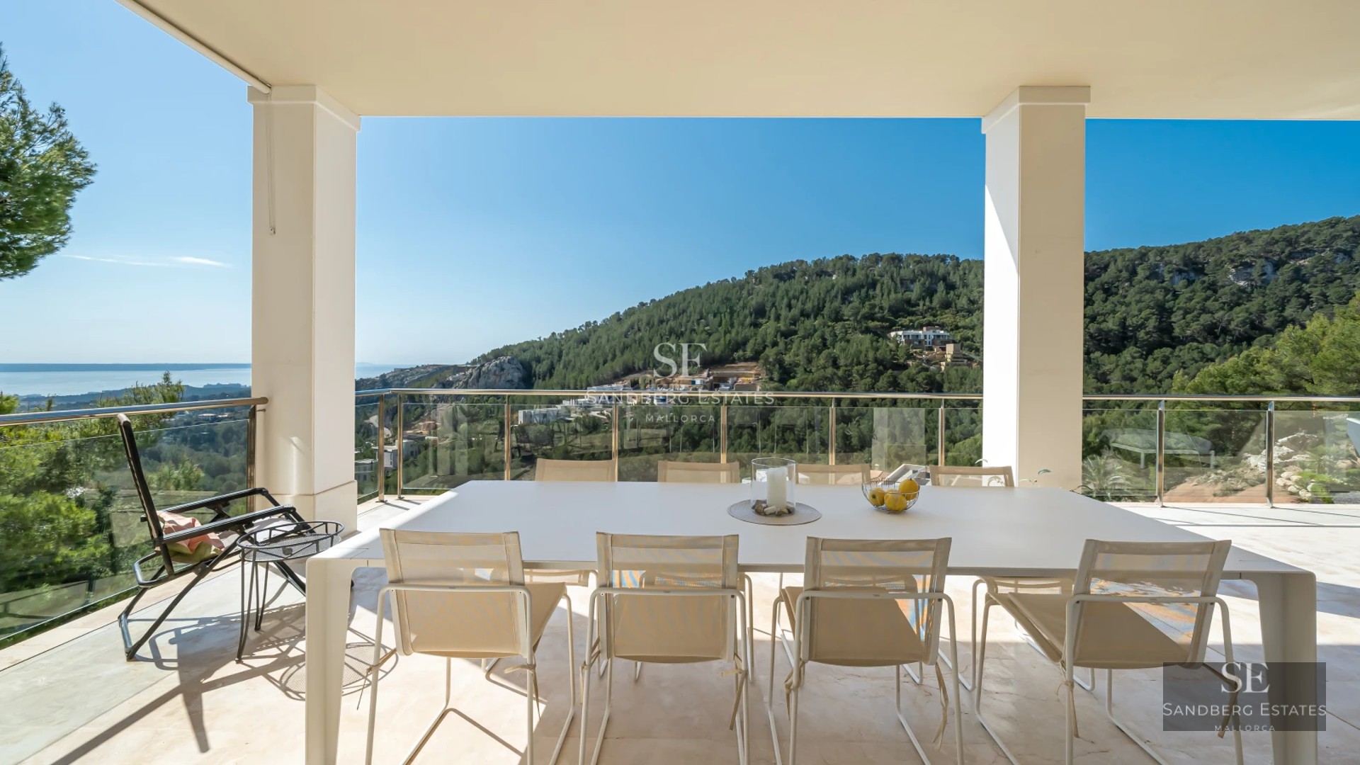 Exterior view of a modern house with pool, garden, and minimalist architecture. Natural lighting.