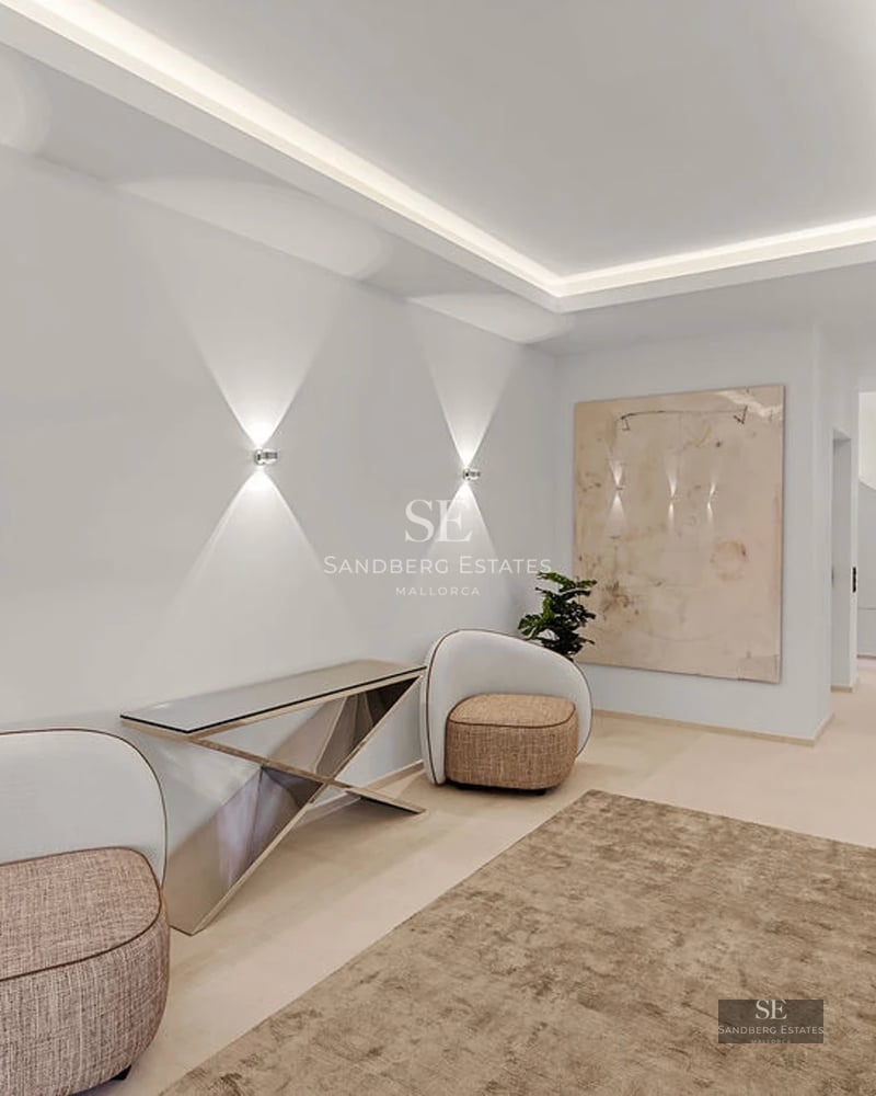 Exterior view of a modern house with a swimming pool. Minimalist architecture, large windows, and well-maintained garden. High-end design.