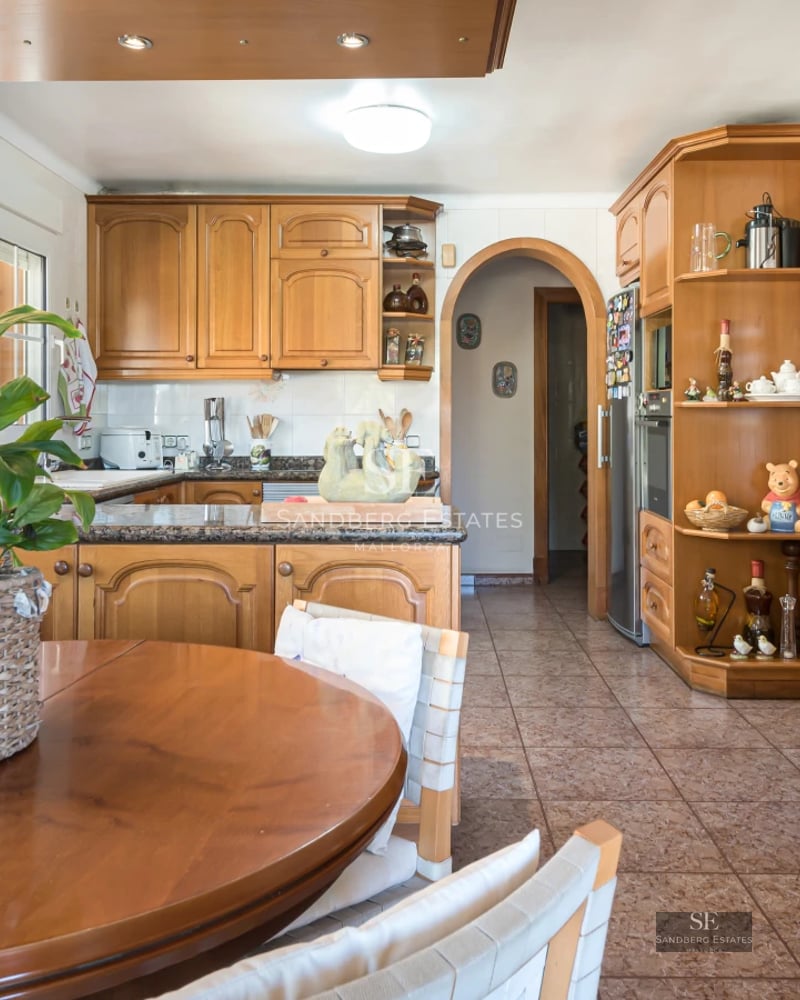 Exterior view of a modern villa with reflective pool. Minimalist design, large windows, and impeccable landscaping.