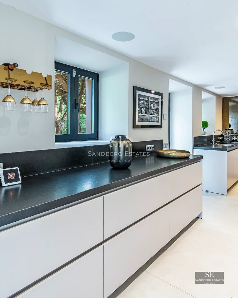 Exterior view of a modern villa with a pool. Minimalist architecture, large windows, lush garden. Elegant design.