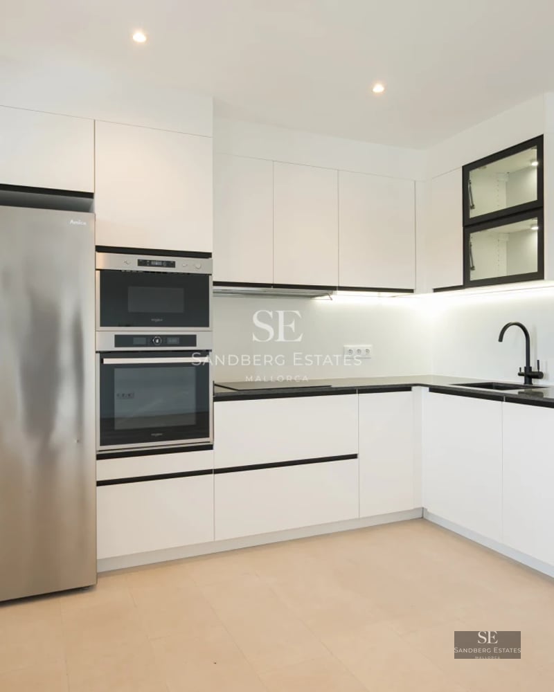 Exterior view of a modern villa with an infinity pool, surrounded by greenery. Sleek, minimalist architecture.
