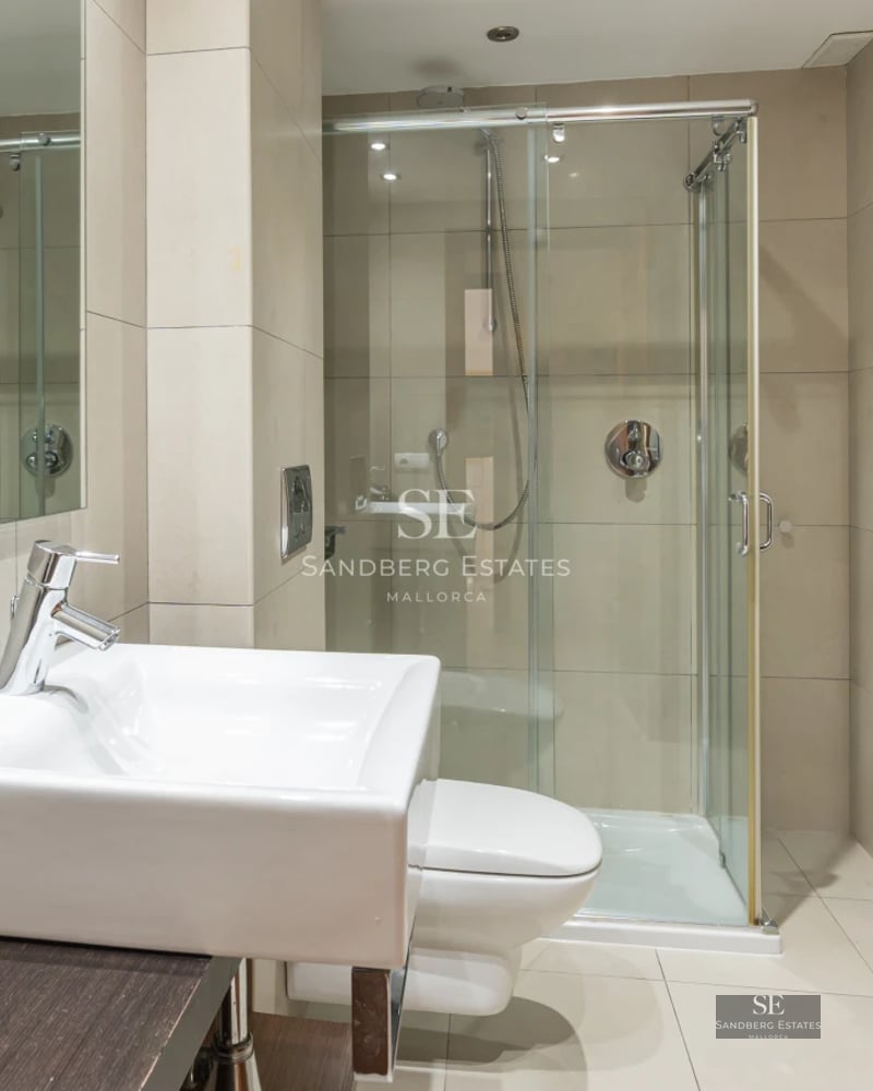 Pool view. Modern architecture, clean lines. Large windows, natural light. Wood and stone details. Lush garden.