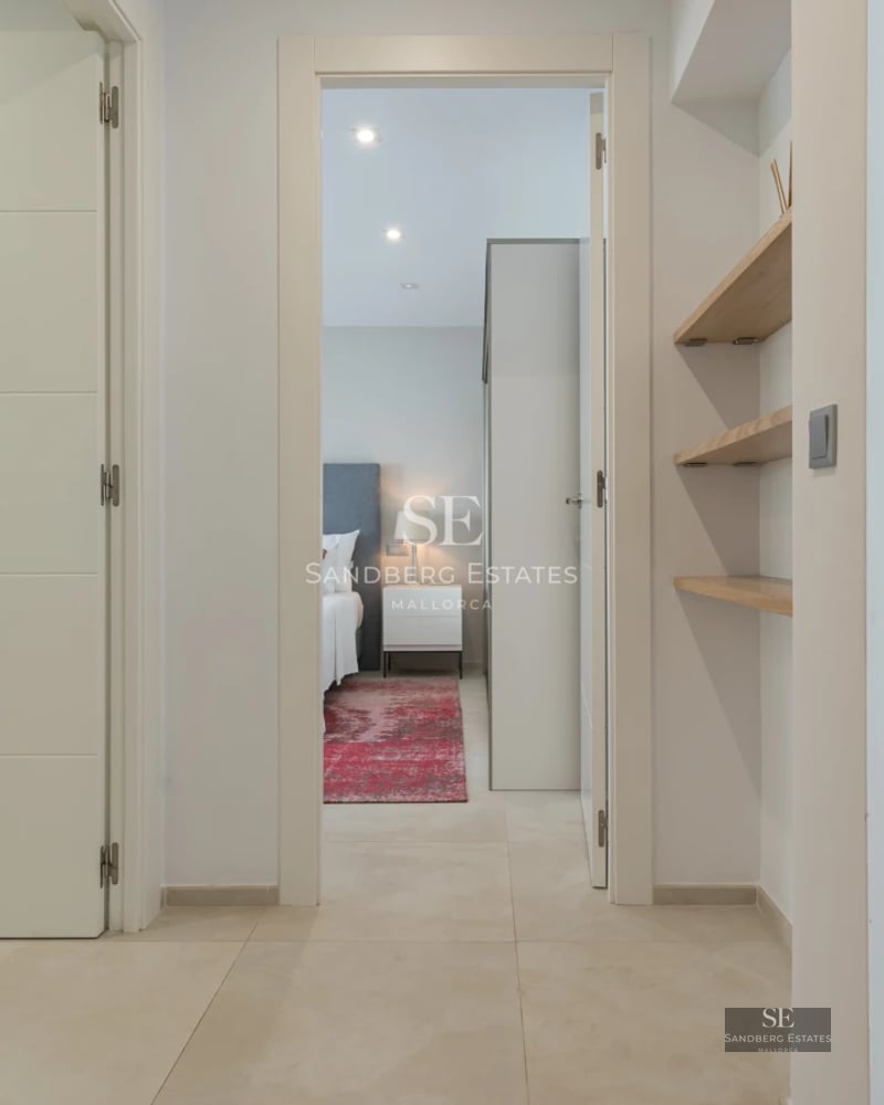 Exterior view of a modern house featuring a swimming pool, lush garden, and minimalist architecture. Warm and elegant lighting.