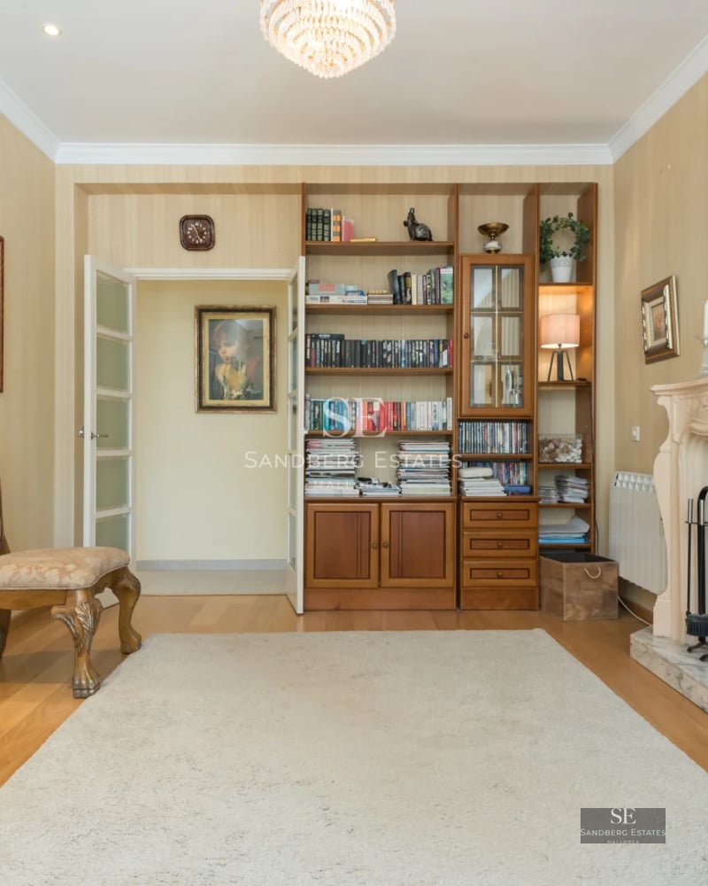 Aerial view of modern villa with pool, garden and terrace. Minimalist architecture and luxurious finishes.