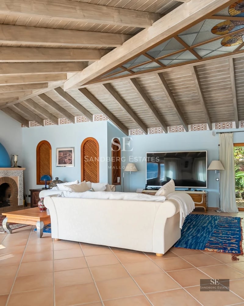 Spacious terrace with infinity pool, sun loungers, and panoramic views. Modern design, high-quality materials, abundant natural light.