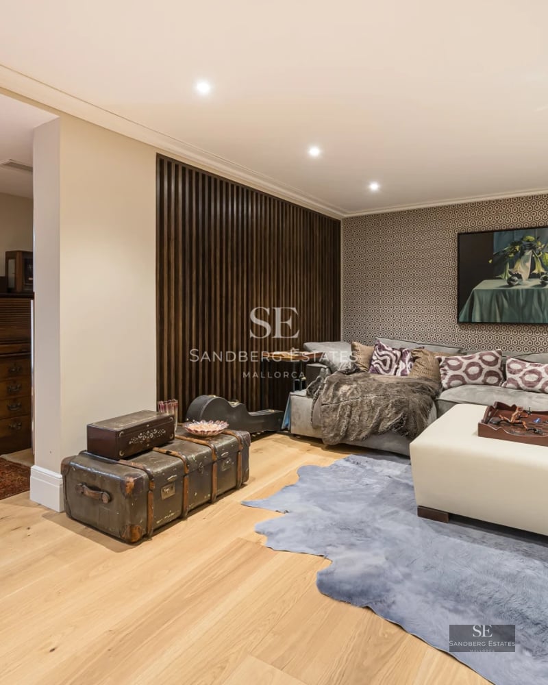 Exterior view of a modern villa featuring a pool, garden, and large windows. Minimalist and elegant architectural design.