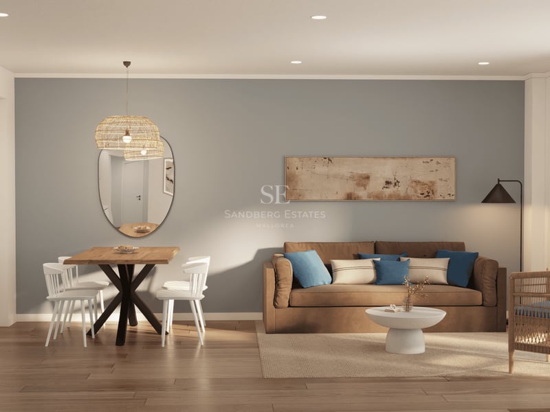 Salon moderne avec canapé marron, coin repas en bois, suspension en rotin et grandes fenêtres.