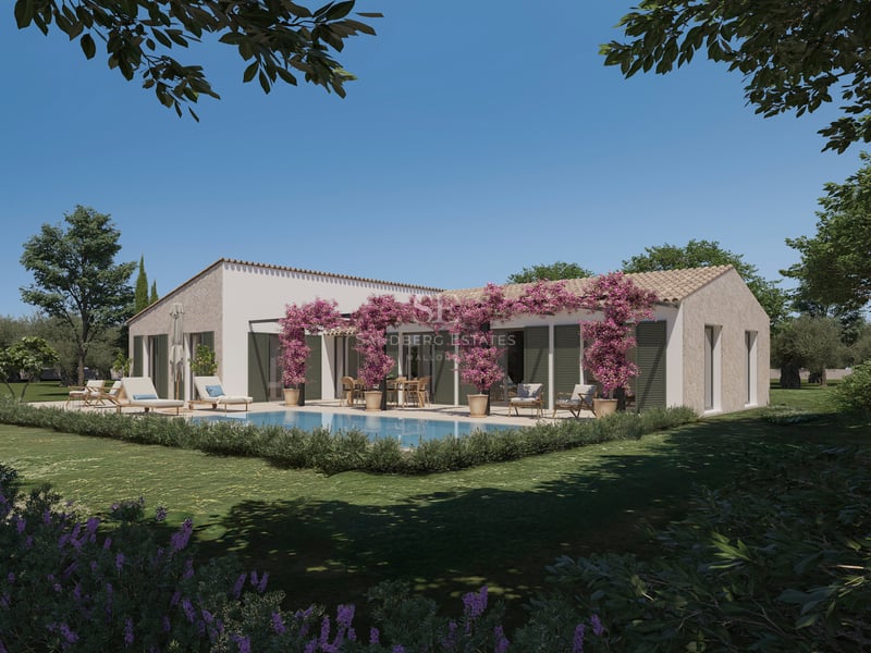 Villa moderne avec piscine turquoise, jardin luxuriant et bougainvilliers roses sur une pergola.