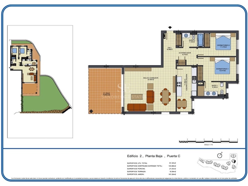 Plan technique d'un appartement de deux chambres en rez-de-chaussée avec une grande terrasse et un jardin.