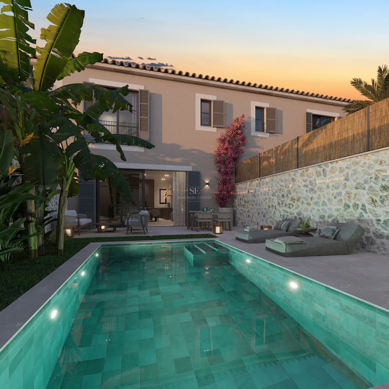 Vue d'une villa de luxe avec piscine à débordement, jardin luxuriant et architecture moderne. Mobilier d'extérieur élégant.