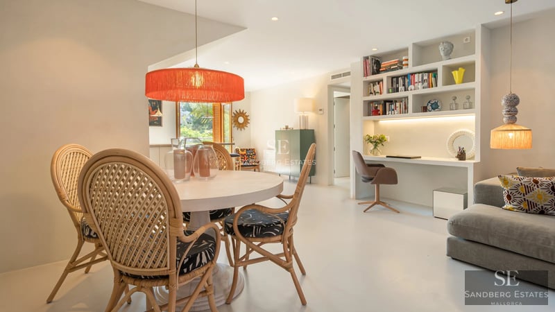 Spacious terrace with infinity pool and panoramic views. Modern architecture with clean lines and high-quality materials.