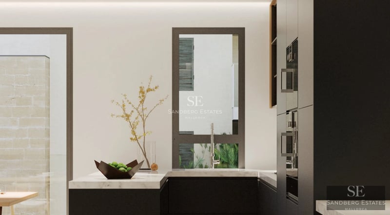 Vista exterior de una villa moderna con piscina, jardín y amplias cristaleras. Diseño minimalista y elegante.