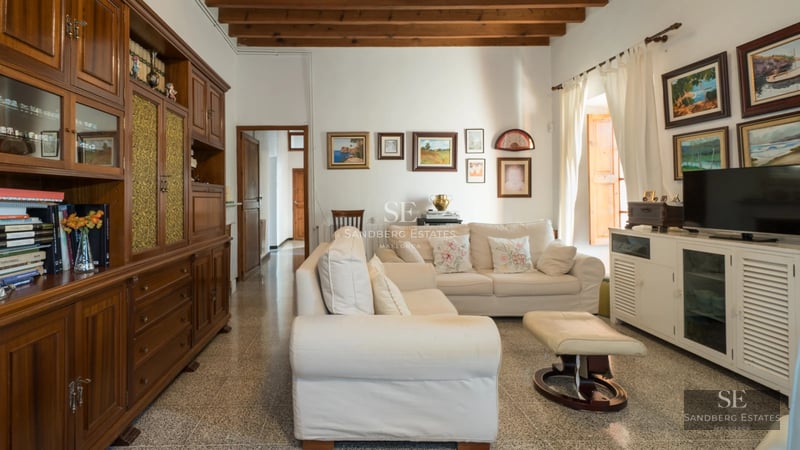 Exterior view of a modern villa with pool, garden, and large windows. Minimalist architecture and luxurious finishes.