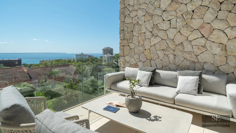 Exterior view of a modern villa with a pool, lush garden, and spacious terraces. Elegant architecture and landscape design. Ambient lighting.