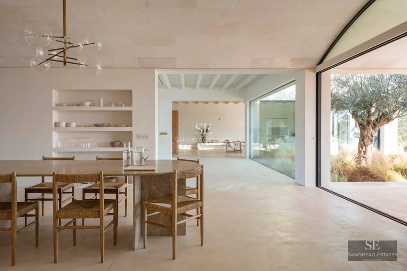 Spacious terrace featuring an infinity pool, sun loungers, and panoramic views. Modern design with high-quality materials.