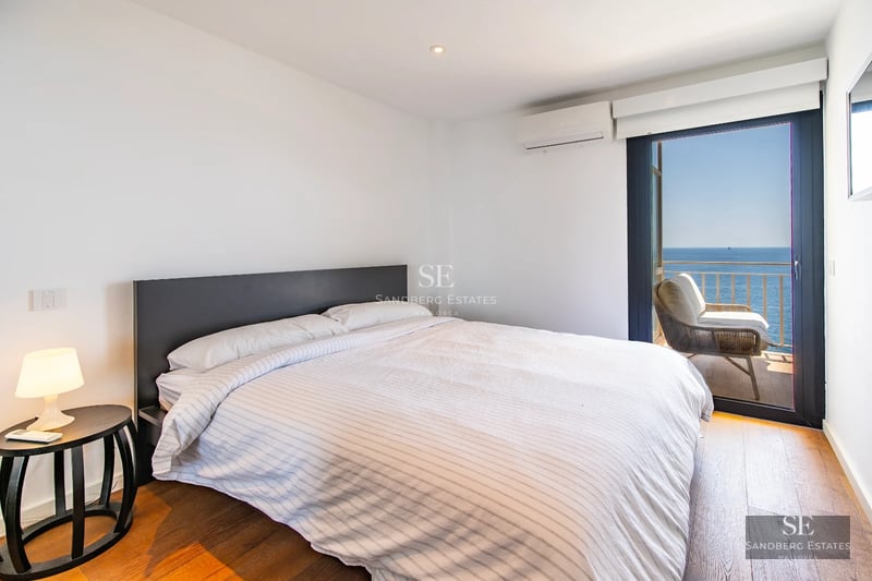 Exterior shot. Modern villa with pool, garden, terrace and minimalist architecture. Abundant natural lighting.