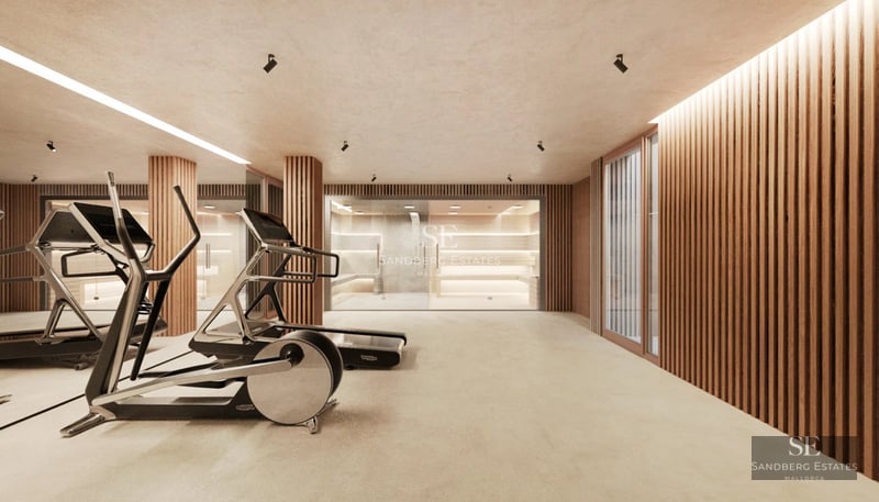 Modern home featuring an infinity pool, minimalist design, large terraces and lush garden. Natural lighting and panoramic views.