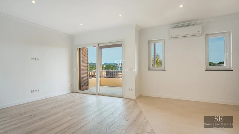 Exterior view of a luxurious property with a pool, lush garden and modern architecture. Minimalist design with large windows.